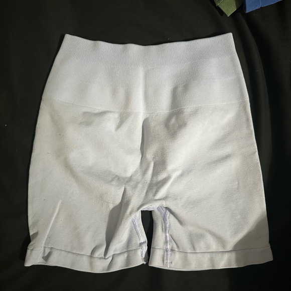 Alphalete shorts - Picture 2 of 2